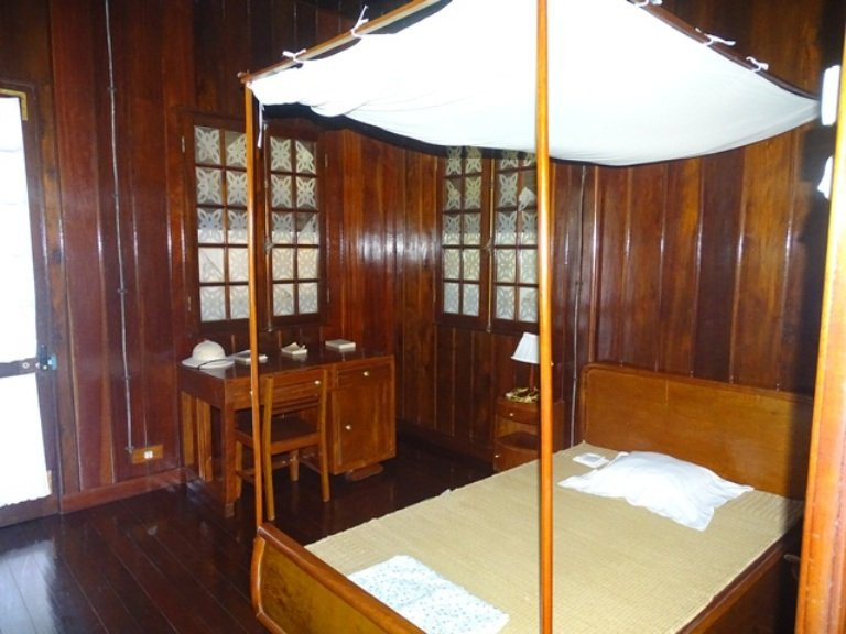 nha-san-bac-ho-hinh7 12