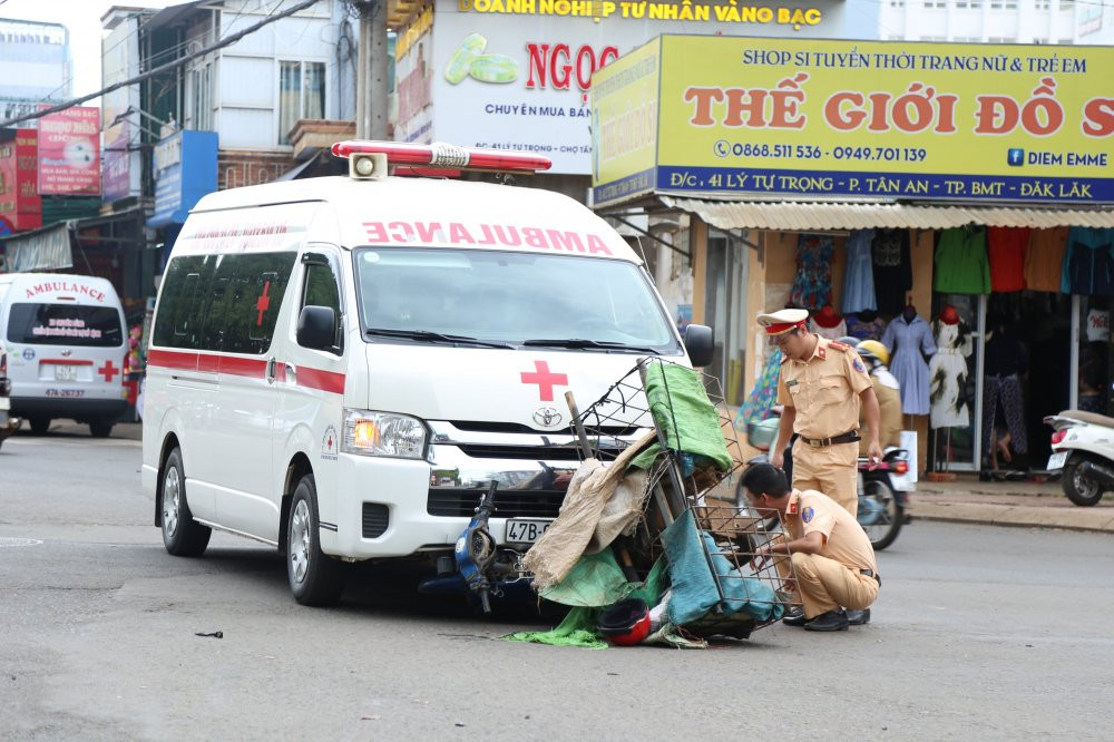 xe-cap-cu-benh-vien-da-khoa