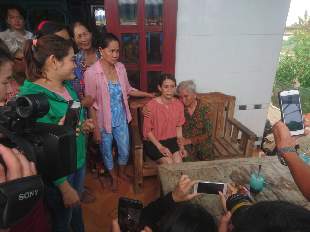 me-gia-khoc-ngat-03 3