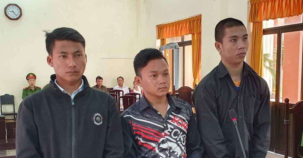 ngoi-tu-vi-danh-dan-mat-giup-nguoi-khac