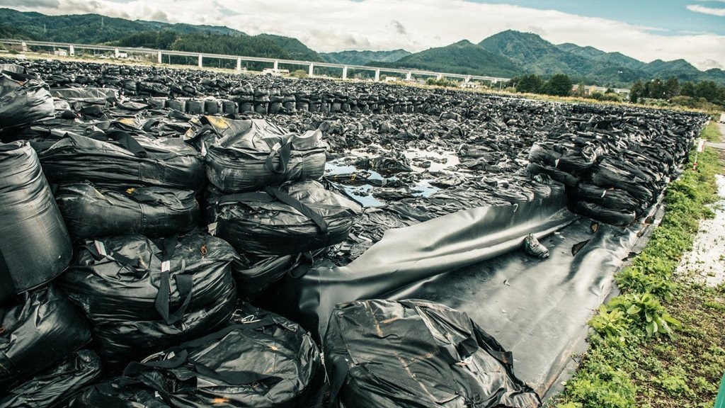 So phan nhung chiec xe bi bo lai sau tham hoa hat nhan o Nhat Ban hinh anh 2