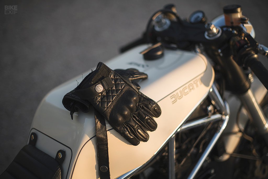 Ducati 900 SS do phong cach ngua hoang hinh anh 4