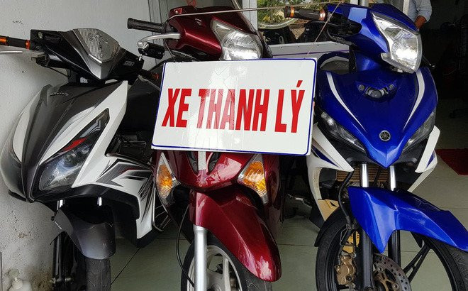 Chu tiem cam do xa hang, thanh ly smartphone, xe may hau World Cup hinh anh 2