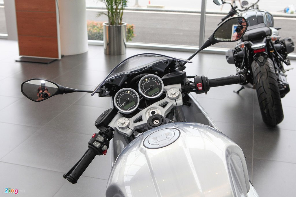 Chi tiet BMW R Nine T Racer gia 549 trieu dong tai Viet Nam hinh anh 9