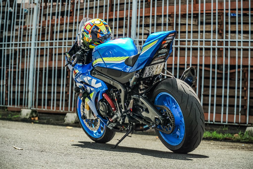 Suzuki GSX-R1000 cua biker Sai Gon voi goi do xe dua hon 500 trieu hinh anh 3