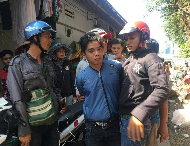 ‘Hiep si’ tom gon nghi can trom xe may sau 15 phut nhan tin bao hinh anh 1