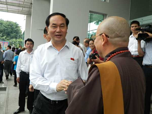 Chủ tịch nước Trần Đại Quang tiếp xúc cử tri TPHCM sáng nay, 4/10.