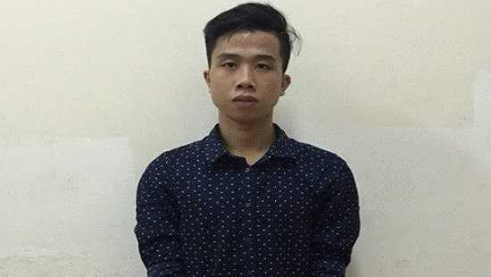 Nam sinh chụp ảnh khỏa thân của gái bán dâm để câu khách