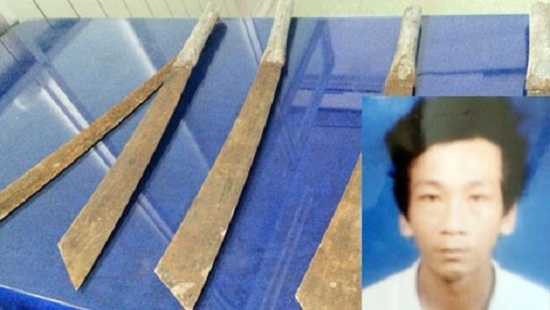 Mở quán cà phê bảo kê, bắt tài xế xe ôm nộp tiền theo ngày