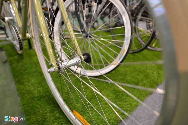 Xe dap gan nua ty tai trien lam xe hai banh hinh anh 9