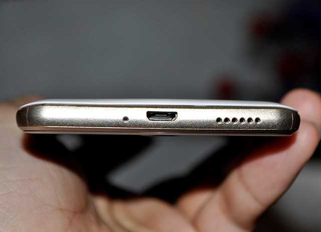 Intex Aqua View: Smartphone An Do gia re co cam bien van tay hinh anh 7