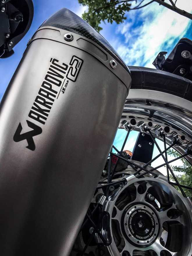 Biker Viet chi hon 1 ty dong do BMW R nineT hinh anh 11