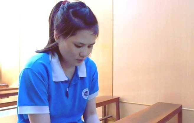 Nguoi chet, ke ngoi tu sau moi tinh dong tinh o tiem uon toc hinh anh 1