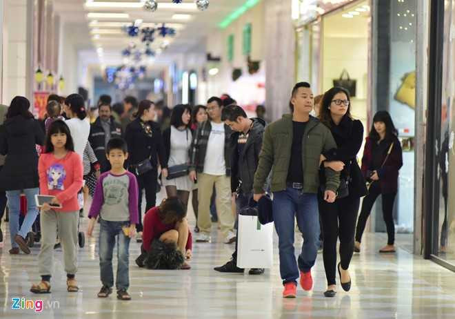 Nguoi dan un un di choi Tet hinh anh 6