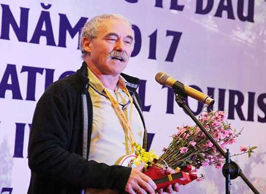 Thủ đô Hà Nội đón vị khách quốc tế đầu tiên trong năm 2017