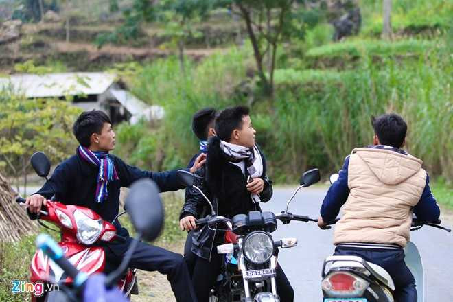 Canh bat nguoi ve lam vo giua duong vang o Ha Giang hinh anh 14