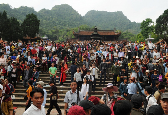 Đi lễ chùa đầu năm - Ảnh minh họa