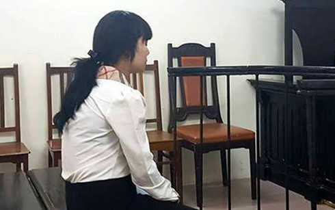 quan ly quan karaoke o ha noi gioi thieu nhan vien ban dam gia 2 trieu luot hinh 1