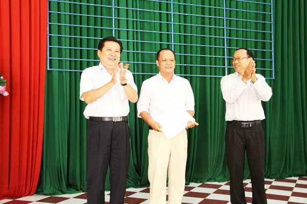 20161202180719-dot-quy