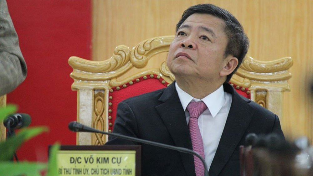 Hinh anh De nghi Ban Bi thu xem xet, thi hanh ky luat ong Vo Kim Cu