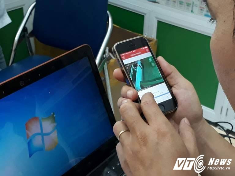 Hinh anh Danh tinh ten cuop xe Range Rover tong lien hoan tren pho Ha Noi 3