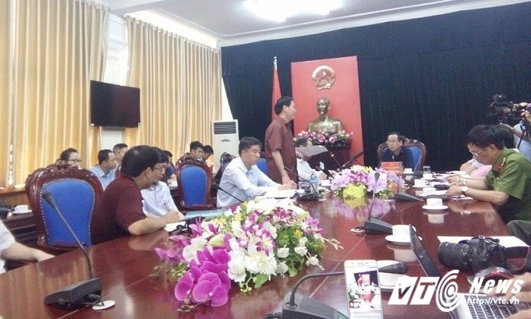 Hinh anh Truc tiep: Hop bao vu 7 nguoi chet do soc phan ve o Hoa Binh