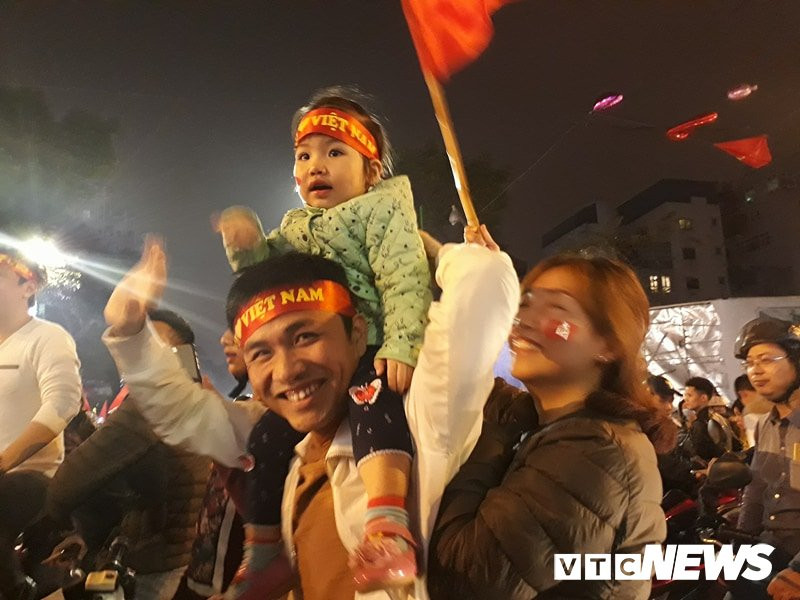 27152607_1432326260222986_1333706409_n 20