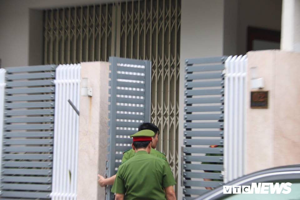 30726556_1734991106590936_1760600394204971008_n 4