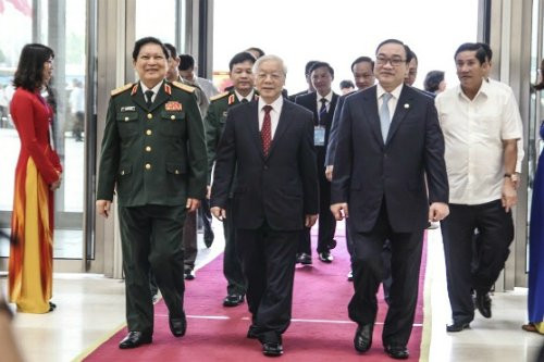 Tong-Bi-thu-du-le-Ky-niem-5056-1532763768