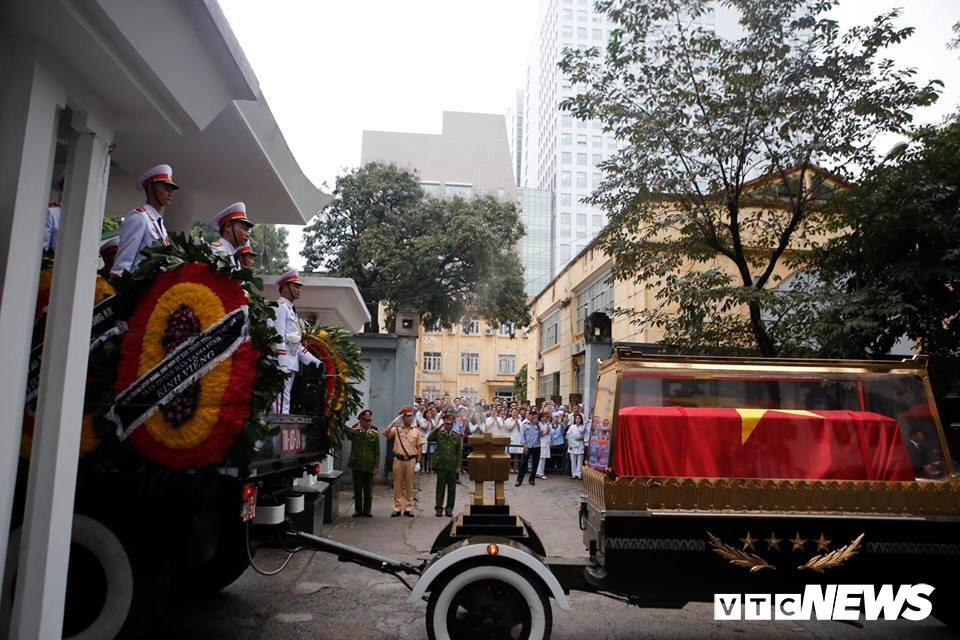 42612049_318056938957026_2283467823034400768_n 21