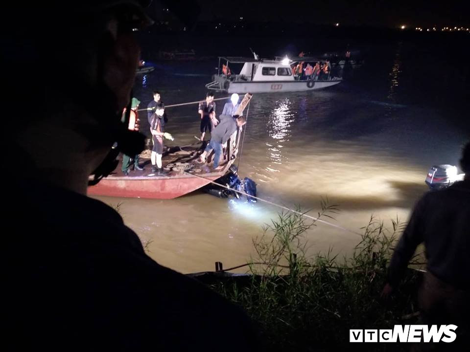 45485659_307970956598284_4359816891238187008_n