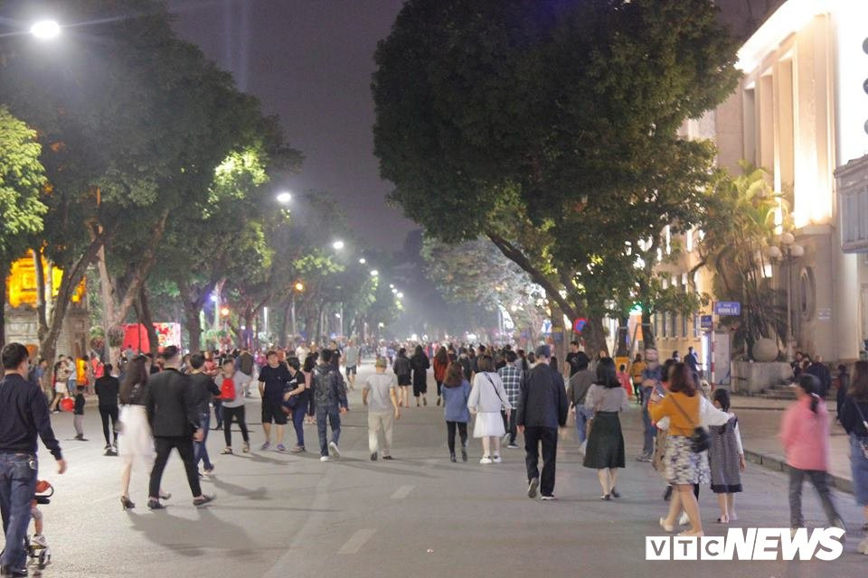 51575810_235642777379403_8572151773832151040_n 11