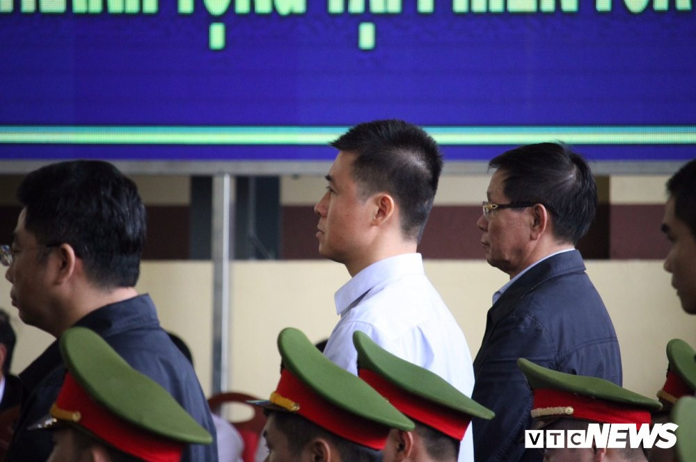 d2dfecbe641b8445dd0a 11