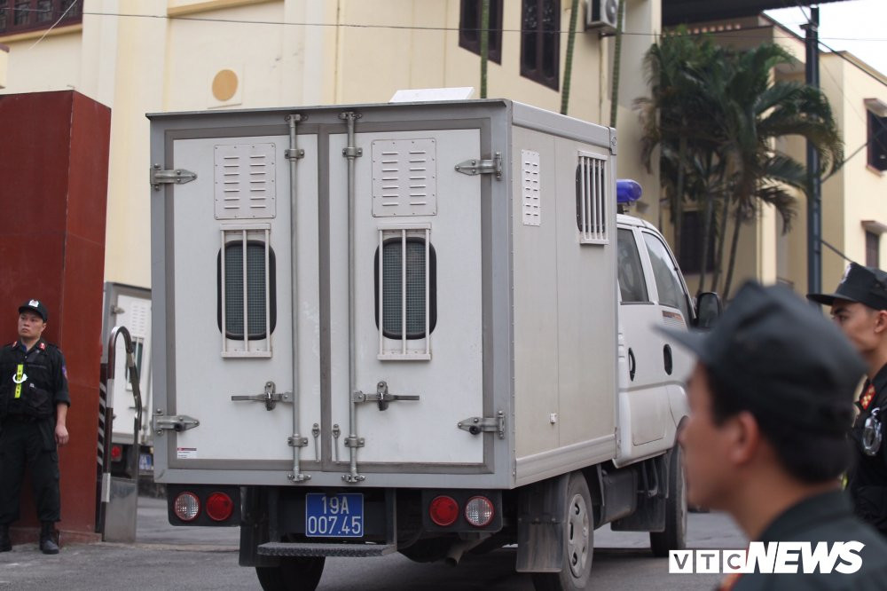 ecba978e1eacfcf2a5bd 11