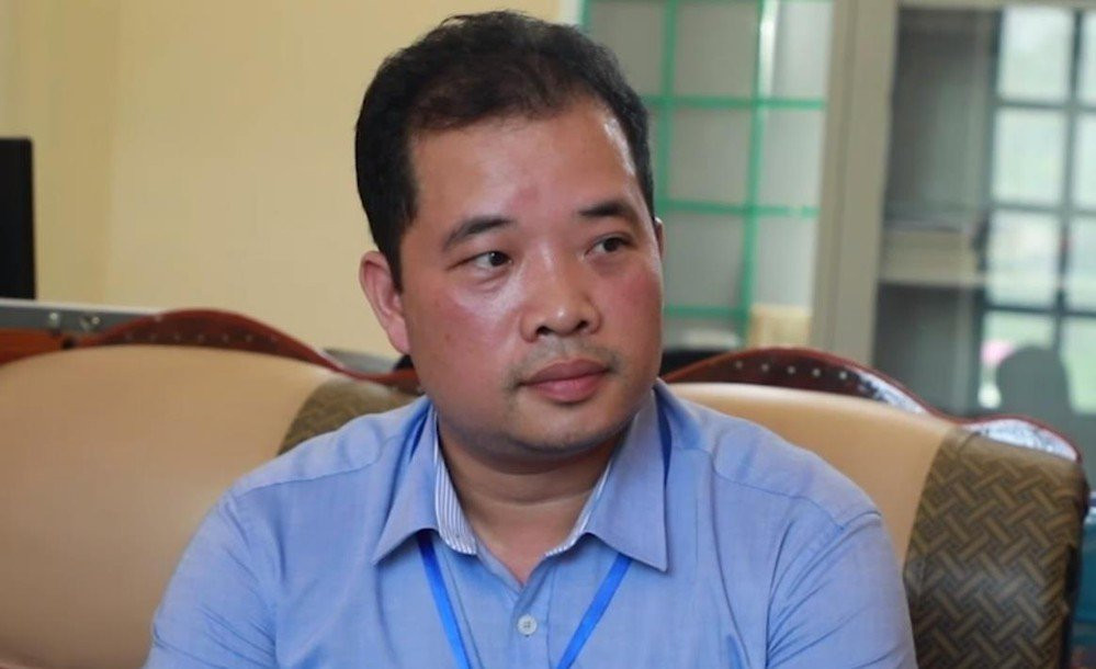 thay-giao-hiep-dam-hoc-sinh