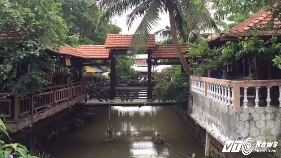 Hinh anh Nguyen Chanh an huyen xay nhieu hang muc khong phep khi mo quan ca phe? 3