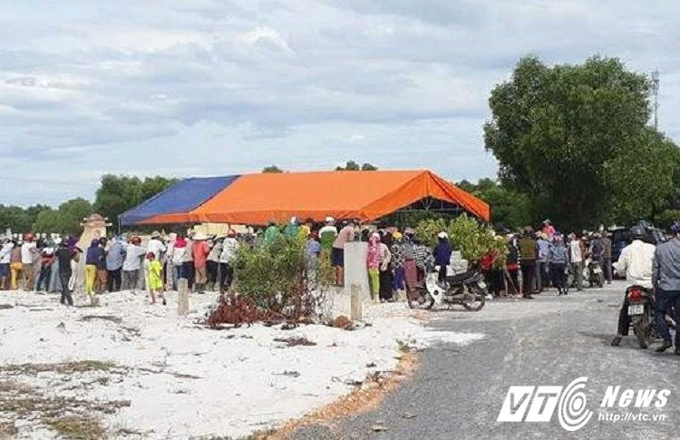 19883766_571372263278816_1248871221_n