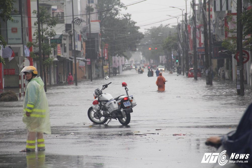 23269654_1444346515683083_506547791_o 12