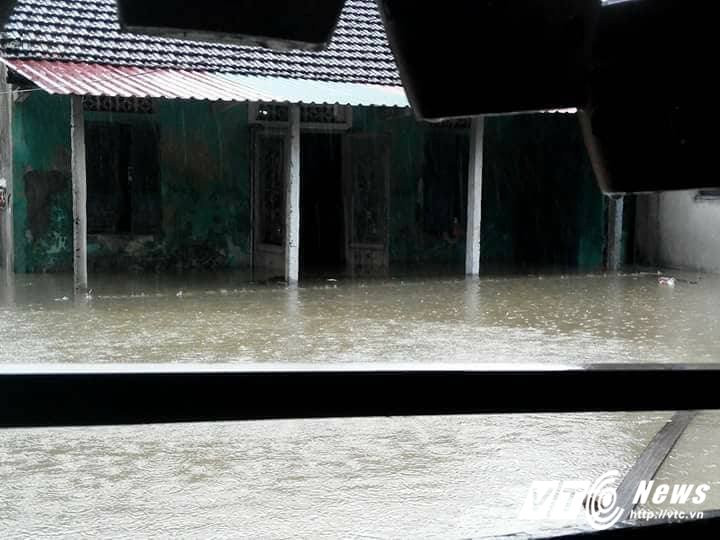 23318880_1976103219304225_2016999906_n 3