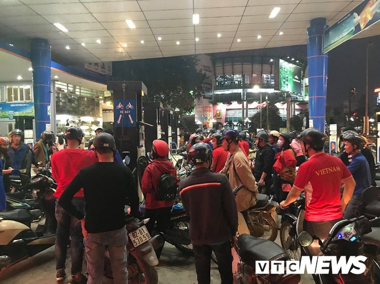 27145403_1625417470881634_1295593306_o 3