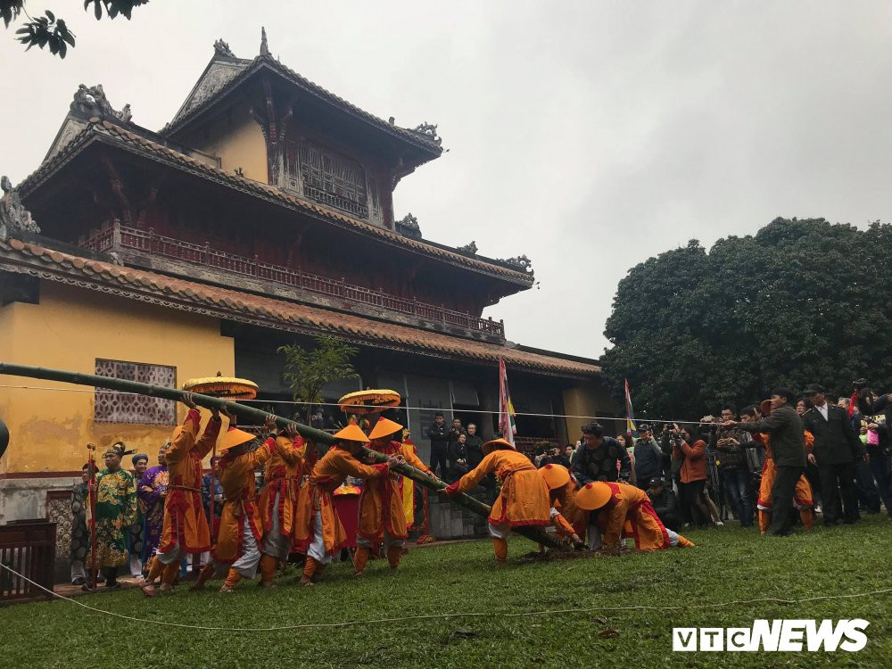 27906548_1643417405748307_1879606343_o