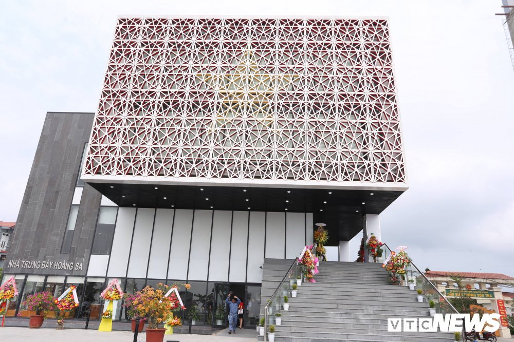 29681531_1357078361102355_1552611322_o 4