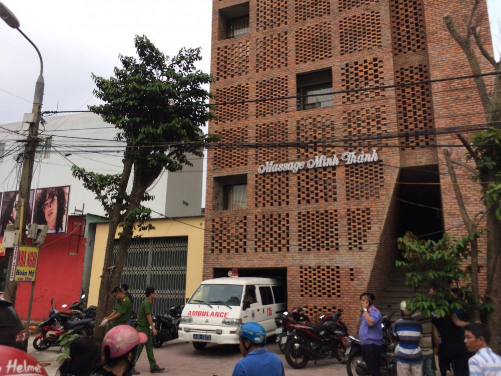 29633404_1355608551249336_969387344_o-1816286