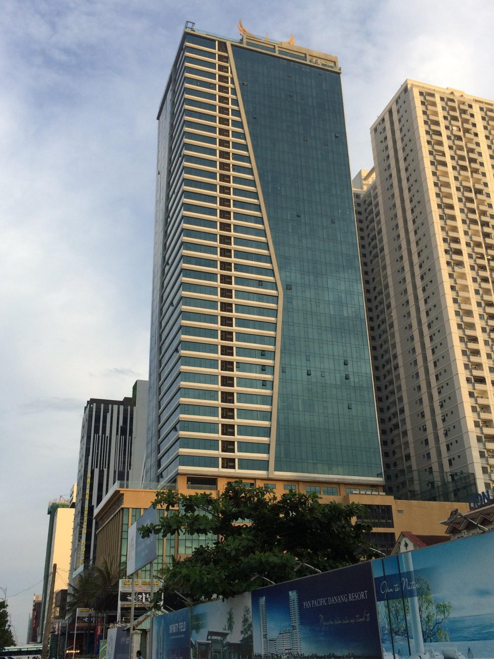 34838275_1407597866050404_6267510582367223808_n