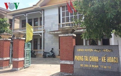 nu_chuyen_vien_to_bi_sam_so_vov_eorr