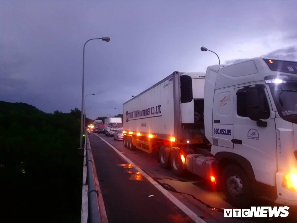 37316386_1795821470531878_2888634818189328384_n