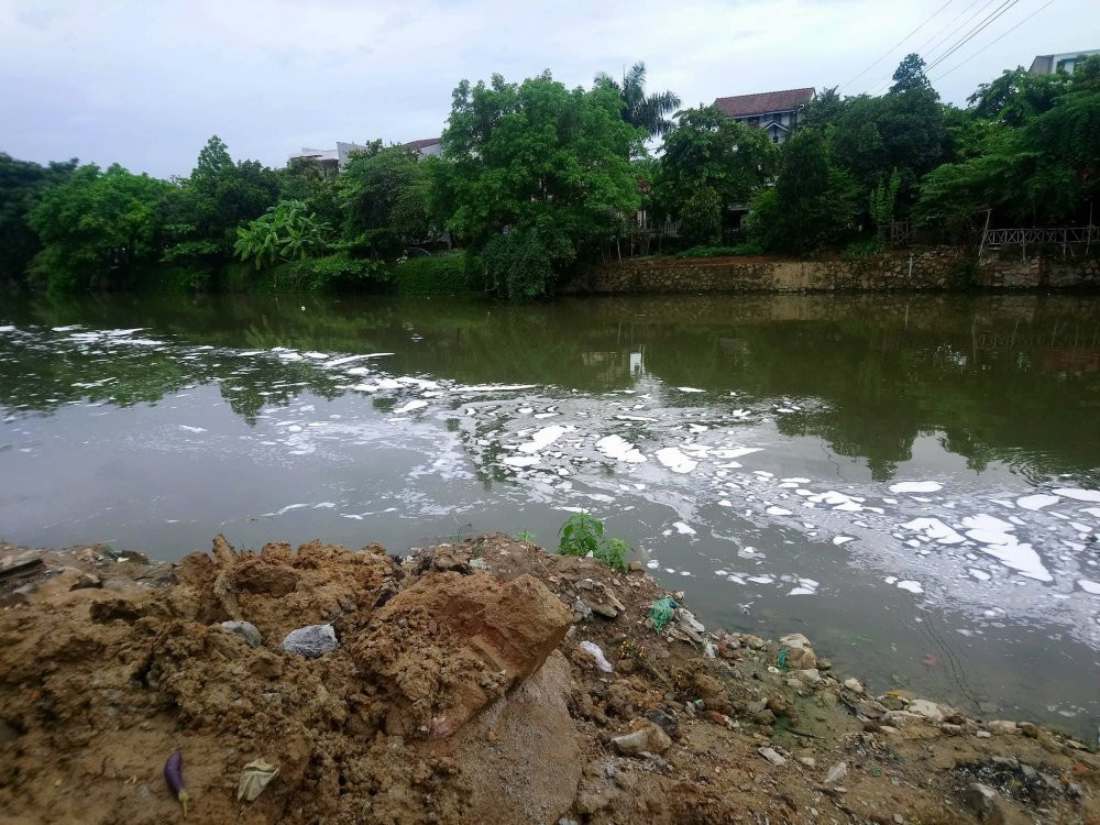 37874391_1562075570568900_5504531928818122752_n