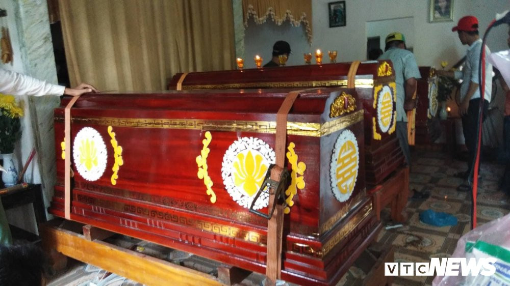 37973421_1861844400572272_3869502196366180352_n 3