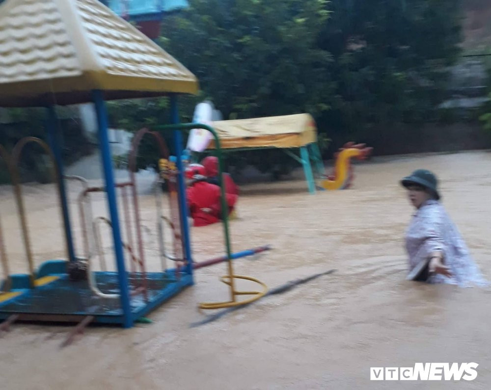 40460755_685062665211191_4333099368568586240_n 9