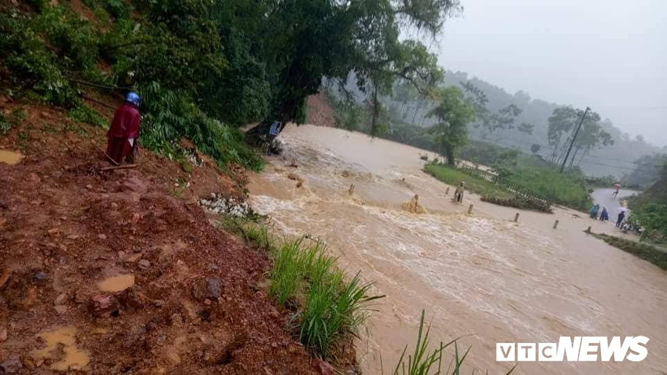 40552704_282082395726203_4032519758850031616_n